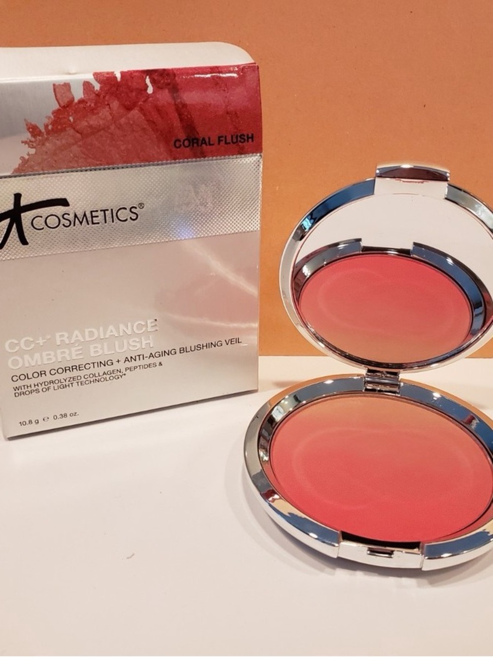 NEW IT Cosmetics CC+ Radiance Ombré Blush - Coral Flush